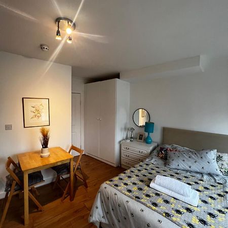 Flat In London Διαμέρισμα Εξωτερικό φωτογραφία